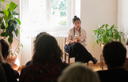 Lecture à la Maison Gamboia
