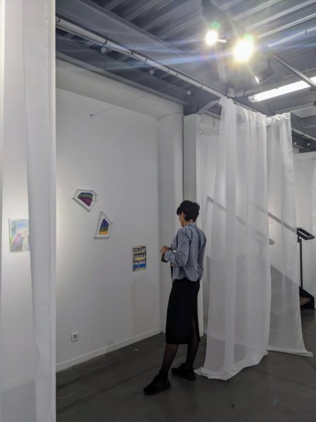 Exposition collective Nos liens devinrent famille et nos amitiés des maisons